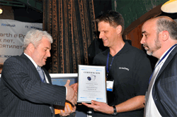 Alexander Wiechert passes Vexcel Ultra CAM 100 Certificate to Sergey Melnikov and Evgeniy Medvedev. That is the fourth camera of this category in Geokosmos�s equipment pool
